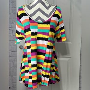 LuLaRoe ✨ Long Short Sleeve Top ✨ XL ✨ Made in Mexico